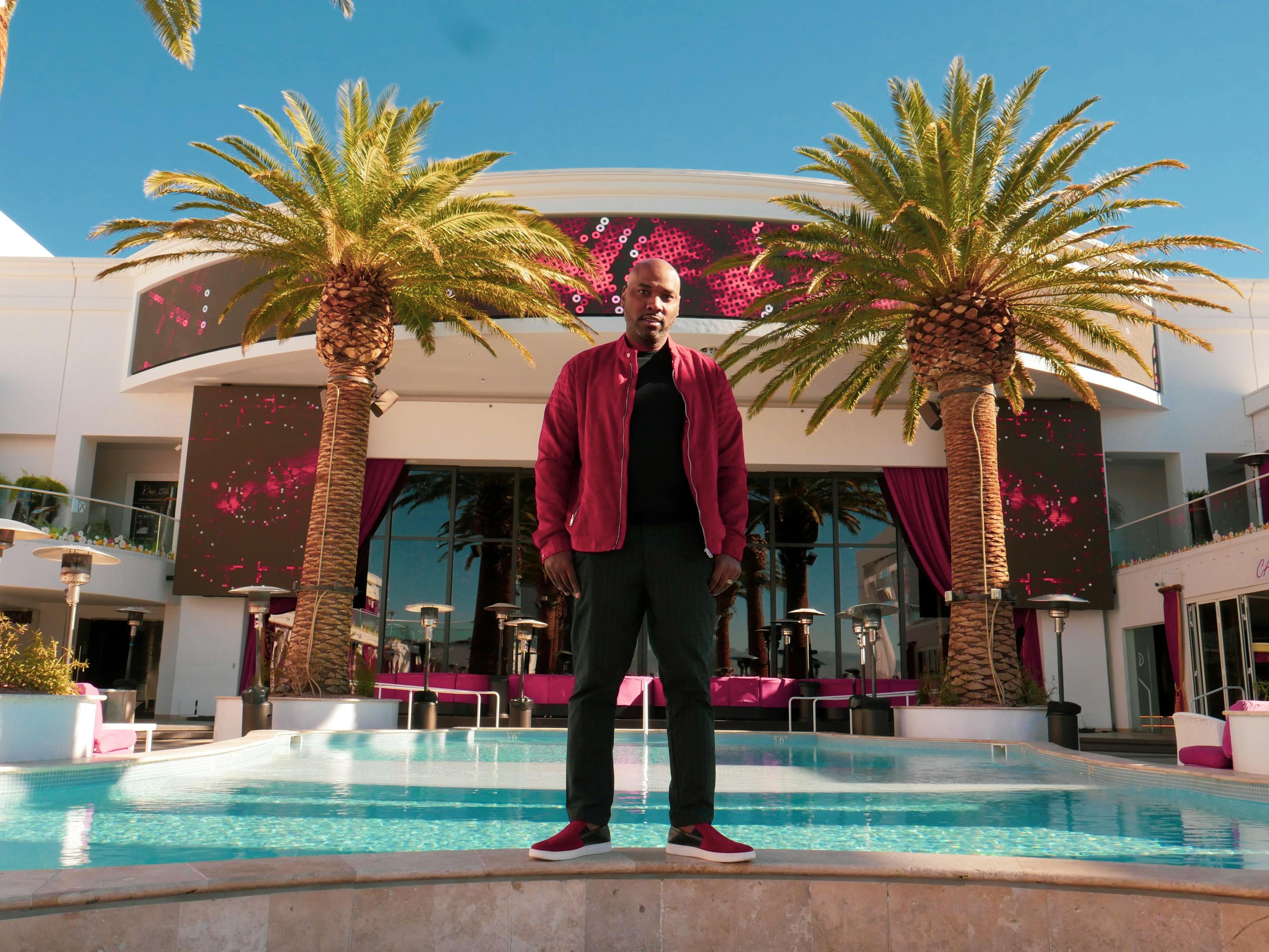 上海樂高酒店入住規(guī)則“獨樹一幟”，“加收699元”引質疑