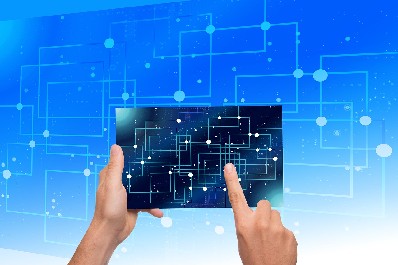 特朗普稱(chēng)美國(guó)利率應(yīng)至少再降2到3個(gè)百分點(diǎn)