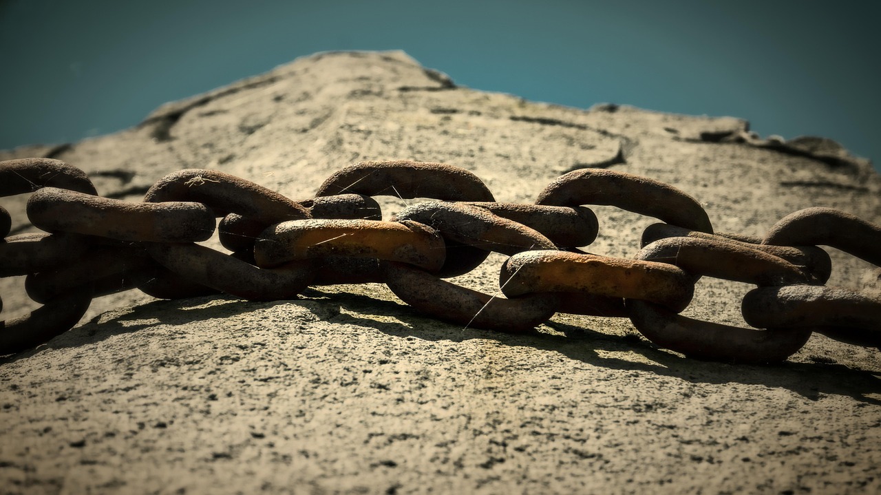 河南西峽極端強(qiáng)降雨致2人遇難6人失聯(lián)