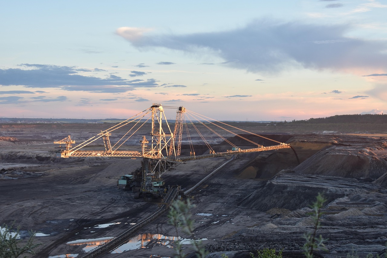 臺(tái)風(fēng)“丹娜絲”8日晚在浙江瑞安市沿海再次登陸